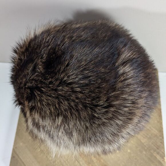 Vintage women's genuine real fur winter hat Racoon - Picture 5 of 8